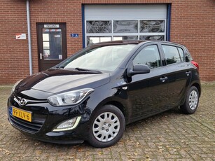 Hyundai I20 1.2i Business Edition Airco NL-auto 1e-eigenaar