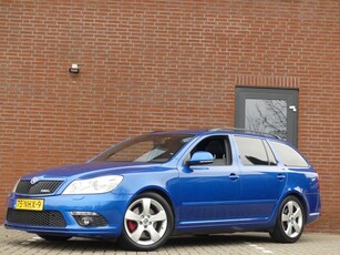 Škoda Octavia Combi 2.0 TFSI RS / Schuifdak (bj 2010)