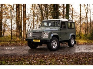 Land Rover Defender 2.4 Tdci Station Wagon Youngtimer(2025)