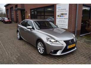 Lexus IS 300h Leder Camera Navi Clima (bj 2014)