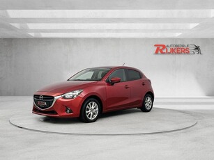 Mazda 2 1.5 Skyactiv-G 75pk handgeschakeld,Cruise Control, Navigatie, Parkeersensoren, Airco, Stoelverwarming, lichtmetalen velgen