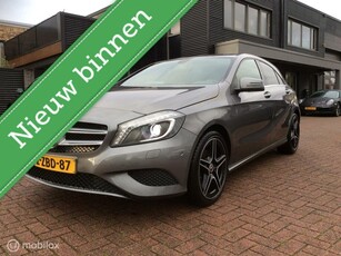 Mercedes A-klasse 180 Ambition 6-versn airco Navi Nap