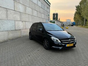 Mercedes-Benz B-klasse 180 Ambition PANO,AIRCO,AUTOMAAT