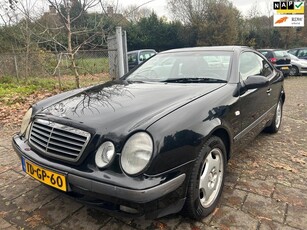 Mercedes-Benz CLK-klasse Coupé 200 Elegance Nap Automaat