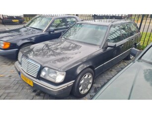 Mercedes-Benz E-klasse Combi 200 autom bj 1994 285dkm goed rijdende opknapper zo meenemen