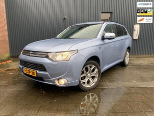 Mitsubishi Outlander 2.0 PHEV Instyle, LEER, DAKJE, CAMERA