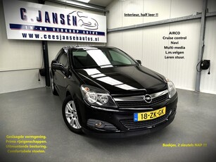 Opel Astra GTC 1.6 Executive LEUKE, NETTE AUTO !!