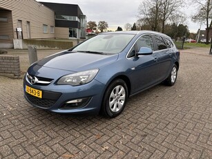 Opel Astra Sports Tourer 1.4 Turbo Blitz [ fm