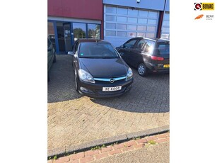 Opel Astra TwinTop 1.8 Enjoy