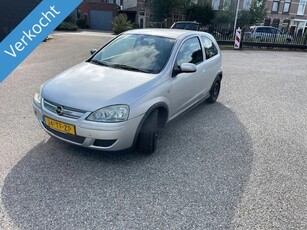 Opel Corsa 1.2-16V Silverline! Airco! 196 DKM NAP! 2e Eign!