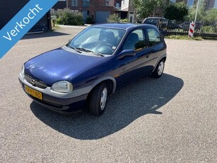 Opel Corsa 1.2i-16V Onyx! Rijd goed! (bj 2000)