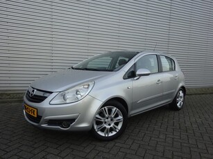 Opel Corsa 1.4-16V Cosmo 1e Eigenaar / Automaat / Climate /