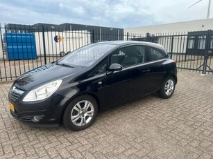 Opel Corsa !!VERKOCHT!!