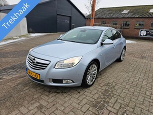 Opel Insignia 2.0 CDTI EcoFLEX Design Edition