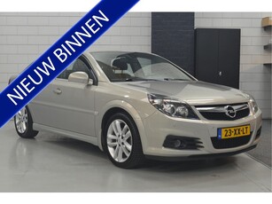 Opel Vectra GTS 2.2-16V Executive // 143.000 km // CLIMA //