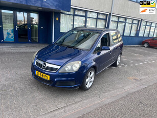 Opel Zafira 2.2 Enjoy tekst goed lezen