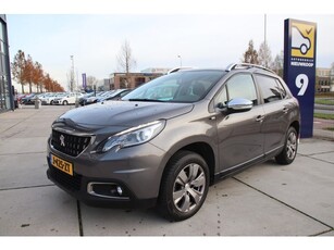 Peugeot 2008 1.2 PureTech STYLE Carplay, Cruise, Trekhaak