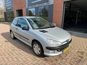 Peugeot 206 1.4 XS Actieprijs!