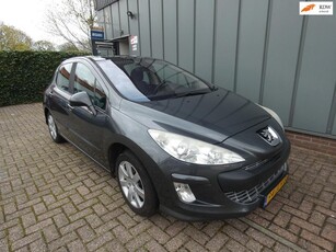 Peugeot 308 1.6 VTi Blue Lease LET OP LEKKE