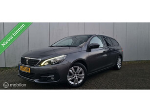 Peugeot 308 SW 1.2 PureTech Blue Lease Executive