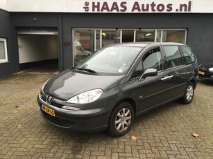 Peugeot 807 2.2 HDiF Navteq / 6 SEATS / APK JULI 2025 /