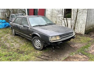 Renault 25 2.7 V6 Injection bj1986 restauratie zeer