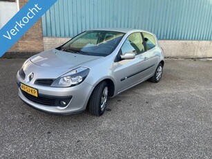 Renault Clio 1.4-16V Team Spirit! Airco! Nette Auto!