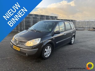 Renault Grand Scénic 2.0-16V Privilège Luxe