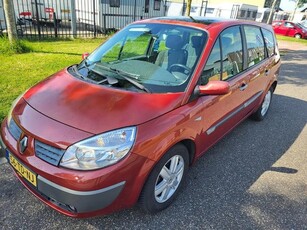 Renault MEGANE GRAND SCENIC 7pers 2.0i bj2006 7 persoons