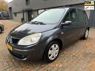 Renault Scénic 2.0-16V Business Line