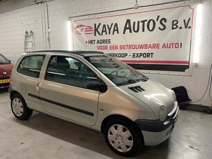 Renault Twingo 1.2/3-drs/Apk 27-05-2025 (bj 2004)