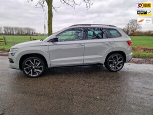 Skoda Karoq 1.5 TSI ACT Sportline Business,pano, trekh