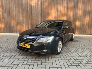 Skoda Superb Combi 1.6 TDI XENON LEDER