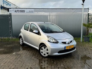 Toyota Aygo 1.0-12V - AIRCO - 5 DRS - APK 09-25