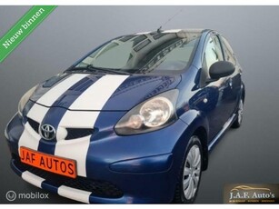 Toyota Aygo 1.0 5deurs Nieuwe APK! zuinig!!!