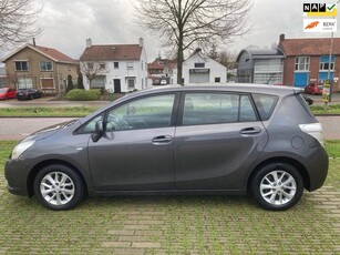 Toyota Verso 1.6 VVT-i Aspiratio Navigatie