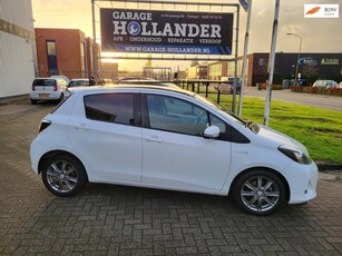 Toyota Yaris 1.5 Full Hybrid Dynamic