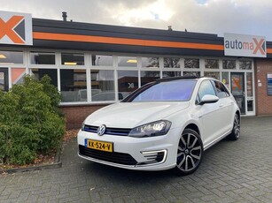 Volkswagen Golf 1.4 TSI GTE Pano!