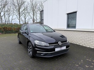 Volkswagen Golf 1.4 TSI Highline DSG PANO VIRTUAL