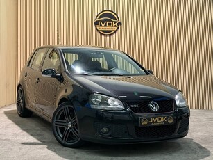 Volkswagen Golf 2.0 TFSI GTI DSG, CARPLAY, FLIPPERS, NAP