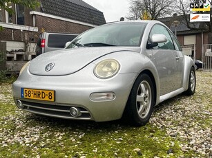 Volkswagen New Beetle 2.0 airco even lezen !!