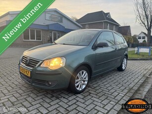 Volkswagen Polo 1.2-12V Comfortline airco cruise