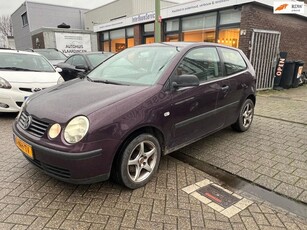 Volkswagen Polo 1.4-16V