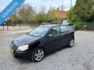 Volkswagen Polo !!!VERKOCHT!!!! (bj 2006)