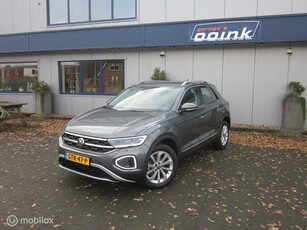 Volkswagen T-Roc 1.5 TSI Life Business Automaat Trekhaak