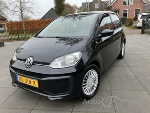 Volkswagen Up! 1.0 BMT move up! AIRCO LICHTMETAAL 15 INCH