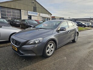 Volvo V40 1.6 D2 Momentum NAV. + Clima Bj:2013