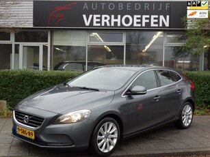 Volvo V40 1.6 D2 Summum - CRUISE / CLIMATE CONTR - LEDER -