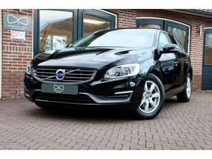 Volvo V60 1.6 T3 Kinetic 1E EIGENAAR NAVIGATIE CRUISE