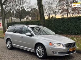 Volvo V70 2.0 D4 Summum Xenon Leder Dakraam Navigatie